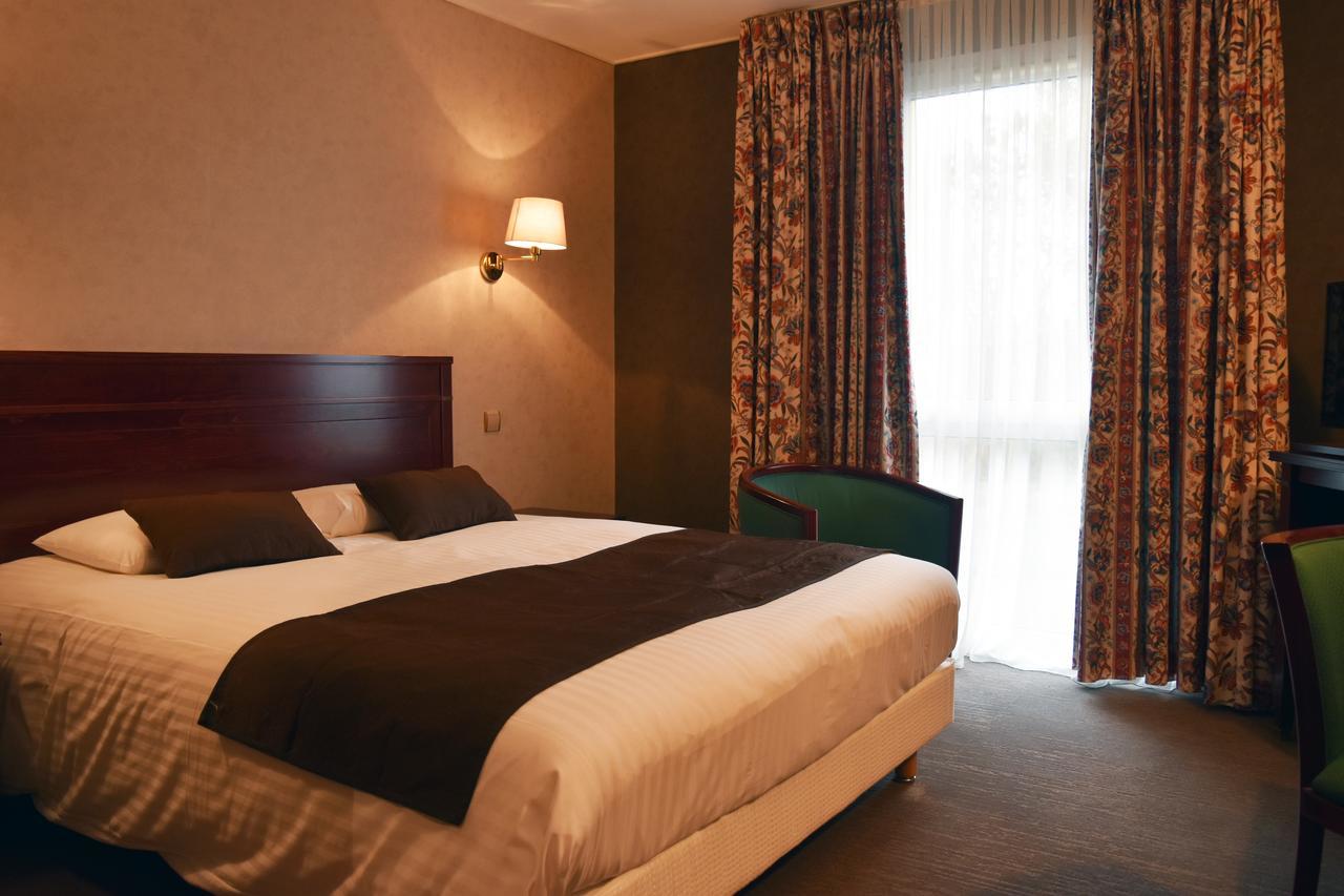 Hotel Le Pole Europeen Aubange Esterno foto